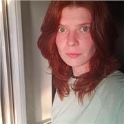 Arte Terapeuta e Illustratrice, lavoro con ogni fascia d'età, ogni percorso è adattato alle esigenze e benessere degli utenti